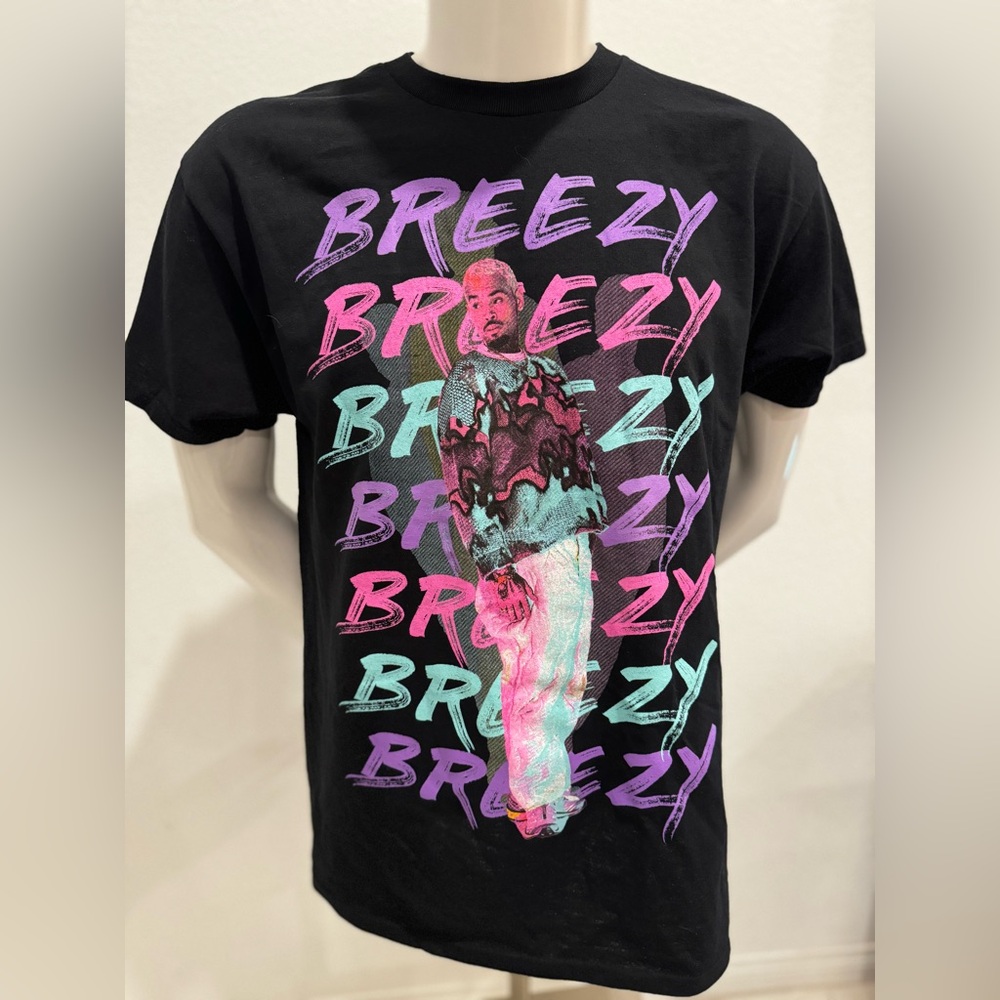 Chris Brown “Breezy” One of Them Ones 2022 Tour Concert T-shirt